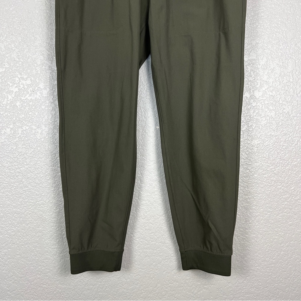 Vuori Meta Jogger, Dark Oregano L - EUC, Performance, Athleisure, Green, Casual - Picture 6 of 15